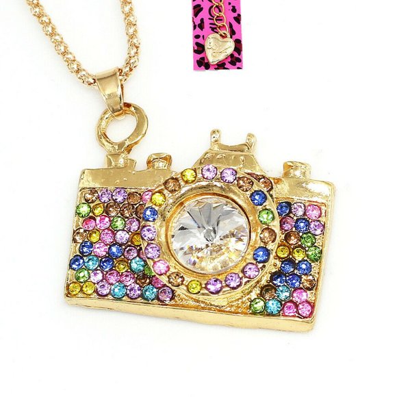 📷 Crystal Rhinestone Camera Chain Necklace📸 - Picture 6 of 11